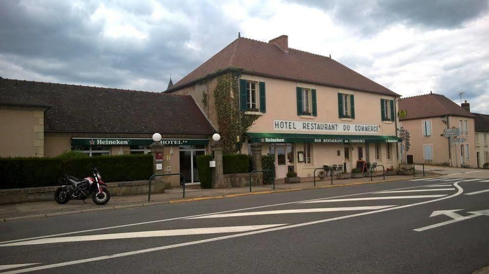 Hotel Du Commerce Tronget エクステリア 写真